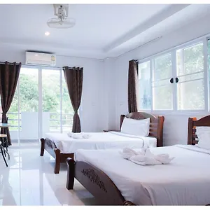 2* Guest house Namhasin House